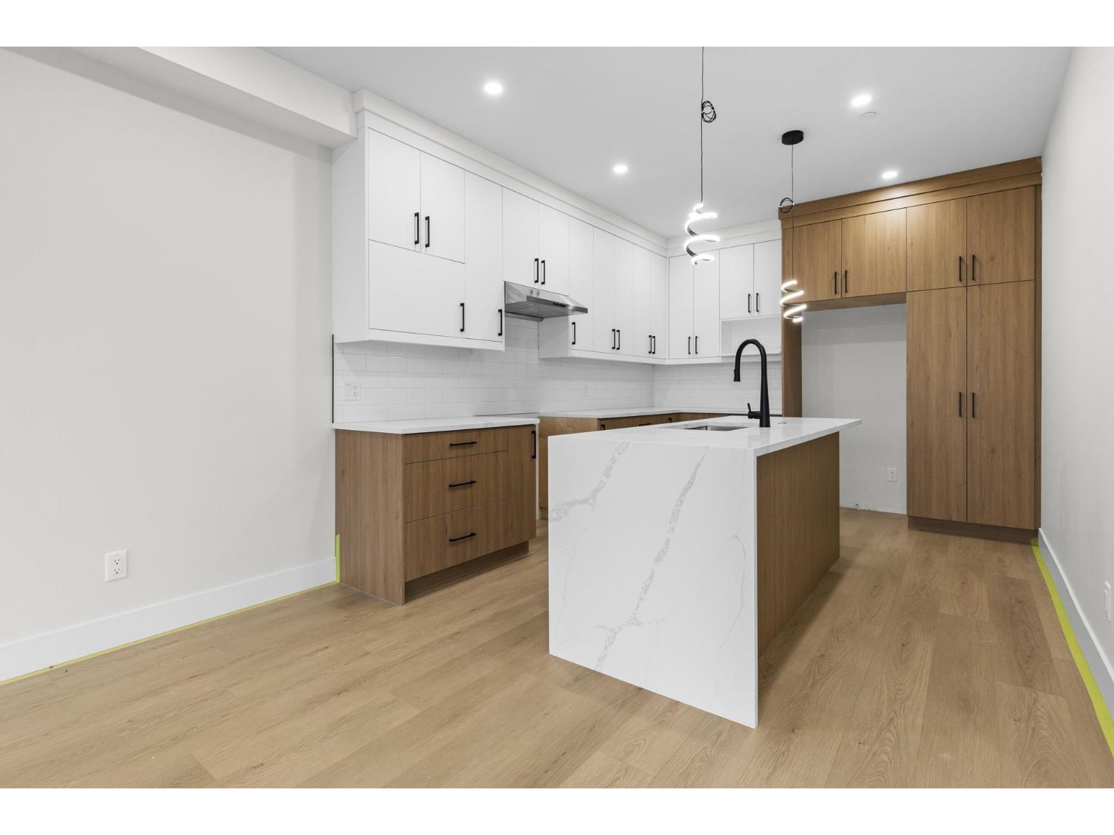 8590 Dunbar Way, Mission, British Columbia  V4S 0A7 - Photo 11 - R3073232