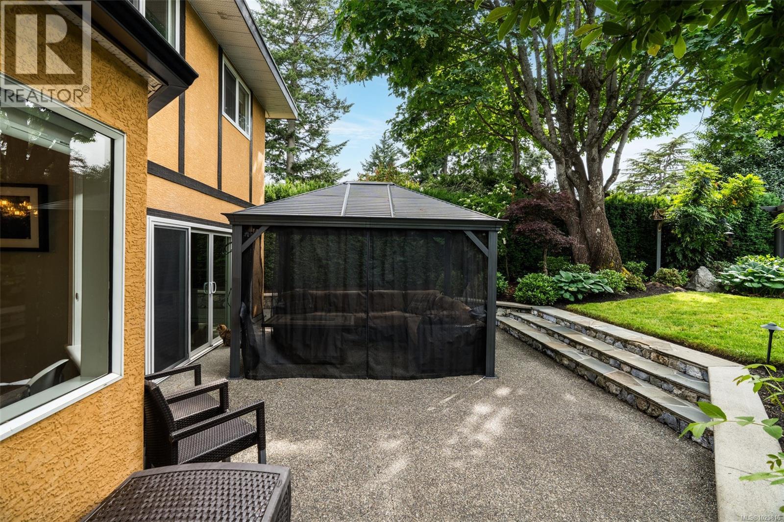 2013 Ferndale Rd, Saanich, British Columbia  V8N 2Y4 - Photo 44 - 1020816