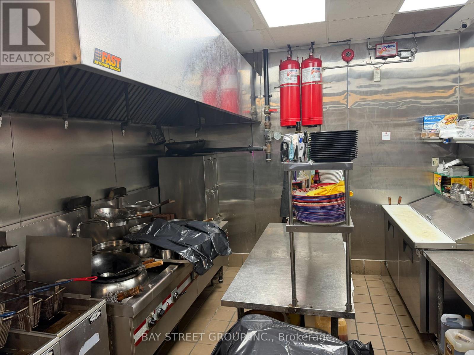 B05-B06 - 3365 Steeles Avenue, Toronto, Ontario  M2H 3S8 - Photo 6 - C12728120