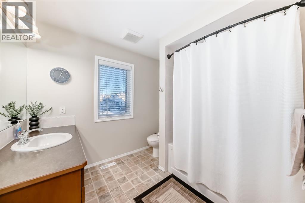 912 Windhaven Close Sw, Airdrie, Alberta  T4B 0P2 - Photo 33 - A2279847