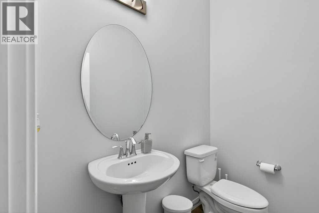 139 Evansglen Circle Nw, Calgary, Alberta  T3P 0W8 - Photo 9 - A2280024