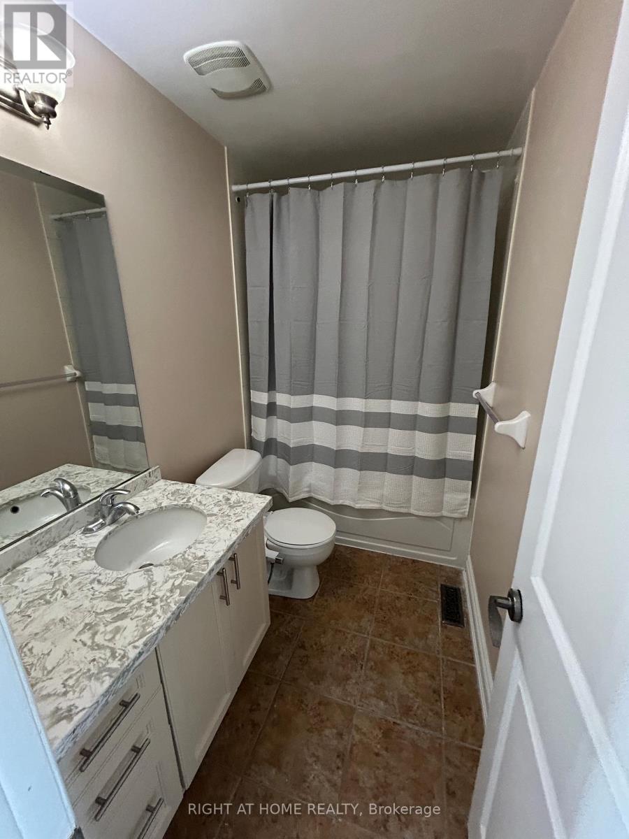 15 Allworth Crescent W, Clarington, Ontario  L1C 0B5 - Photo 14 - E12705702