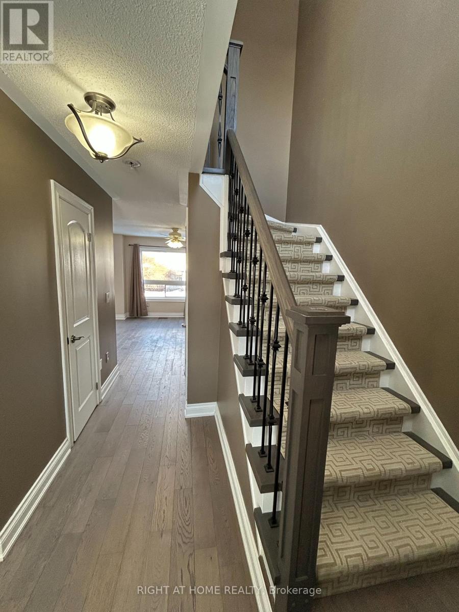 15 Allworth Crescent, Clarington, Ontario  L1C 0B5 - Photo 9 - E12697774