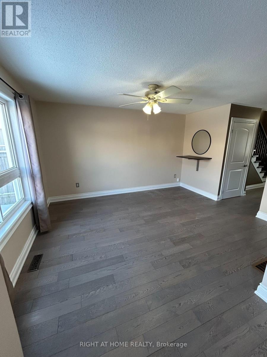 15 Allworth Crescent, Clarington, Ontario  L1C 0B5 - Photo 7 - E12697774