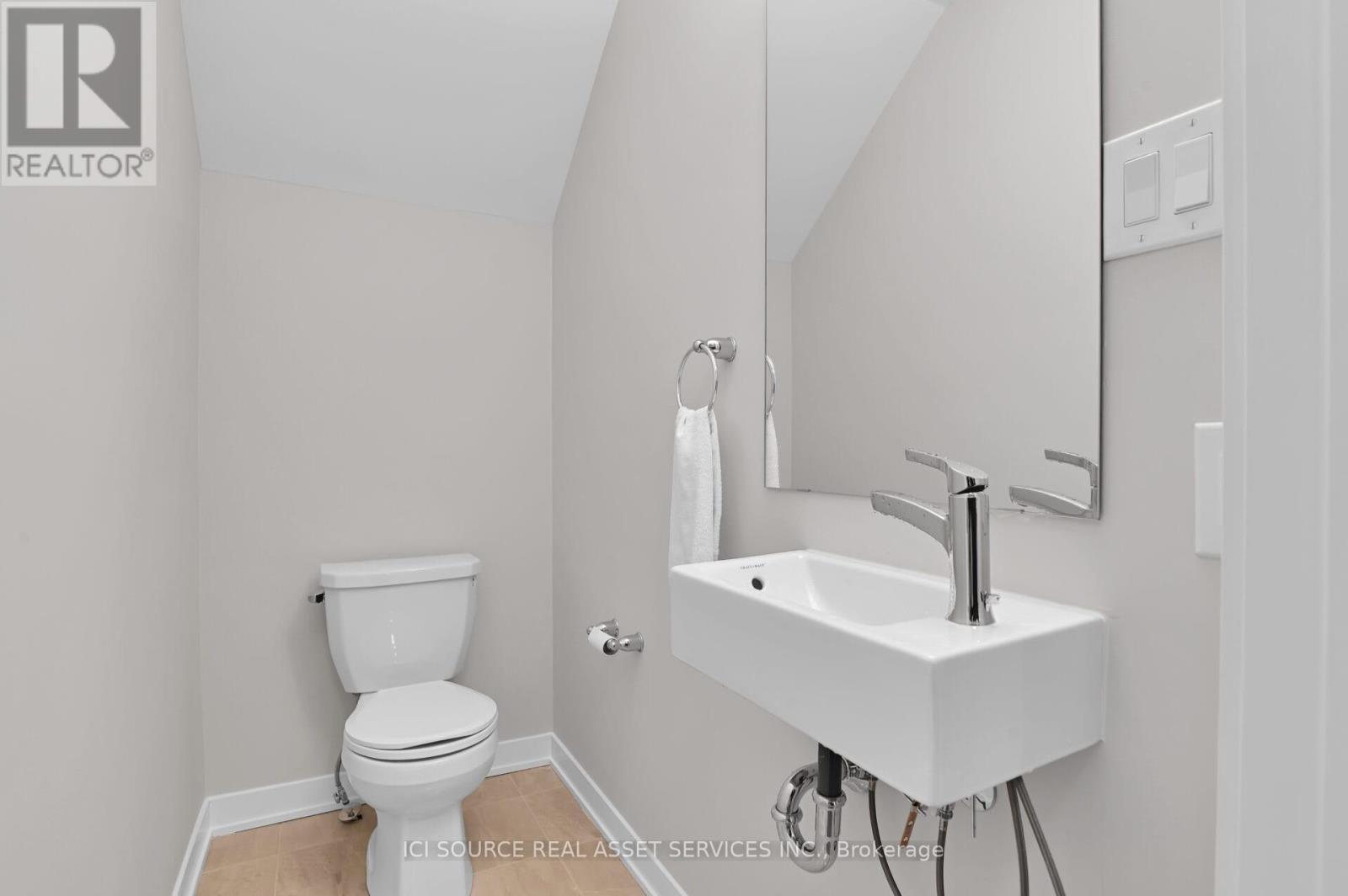 334 Falsetto Street, Ottawa, Ontario  K1W 0S6 - Photo 13 - X12728124