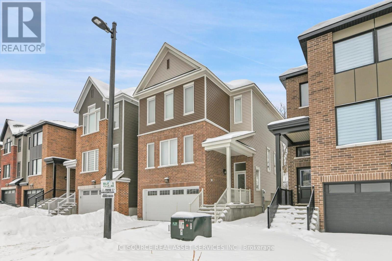 334 Falsetto Street, Ottawa, Ontario  K1W 0S6 - Photo 3 - X12728124