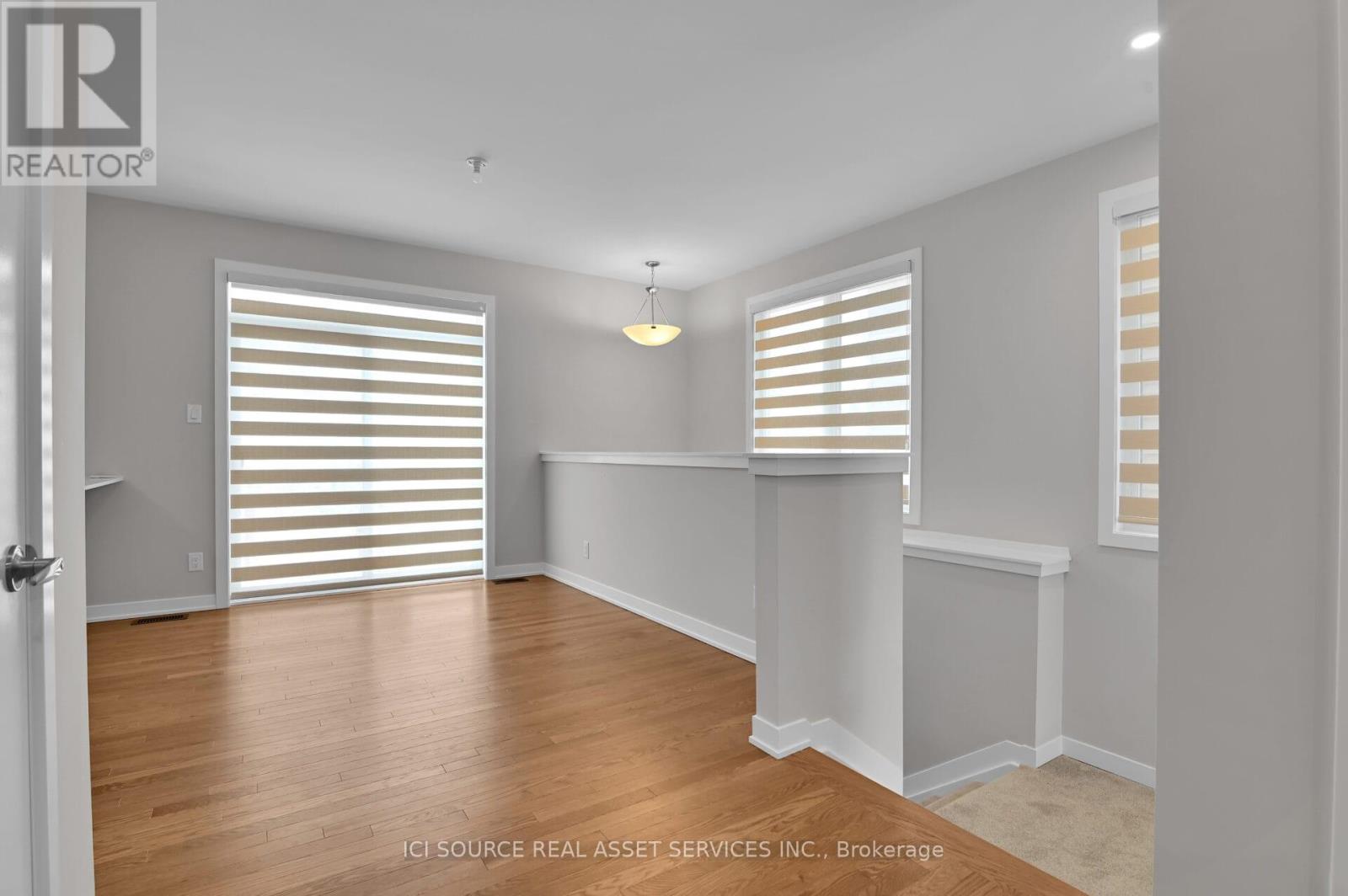 334 Falsetto Street, Ottawa, Ontario  K1W 0S6 - Photo 6 - X12728124