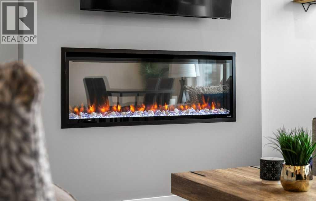 102 Creekside Way Sw, Calgary, Alberta  T2X 4A9 - Photo 6 - A2275504