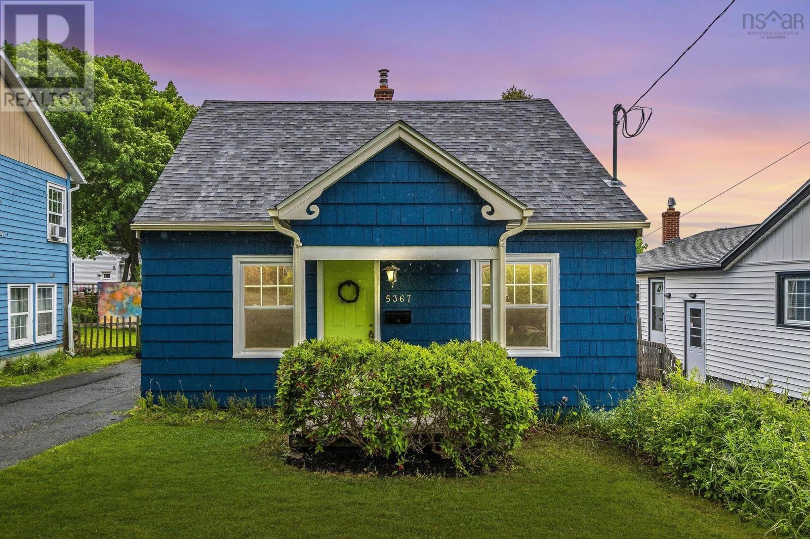5367 Vestry Street, Halifax, Nova Scotia