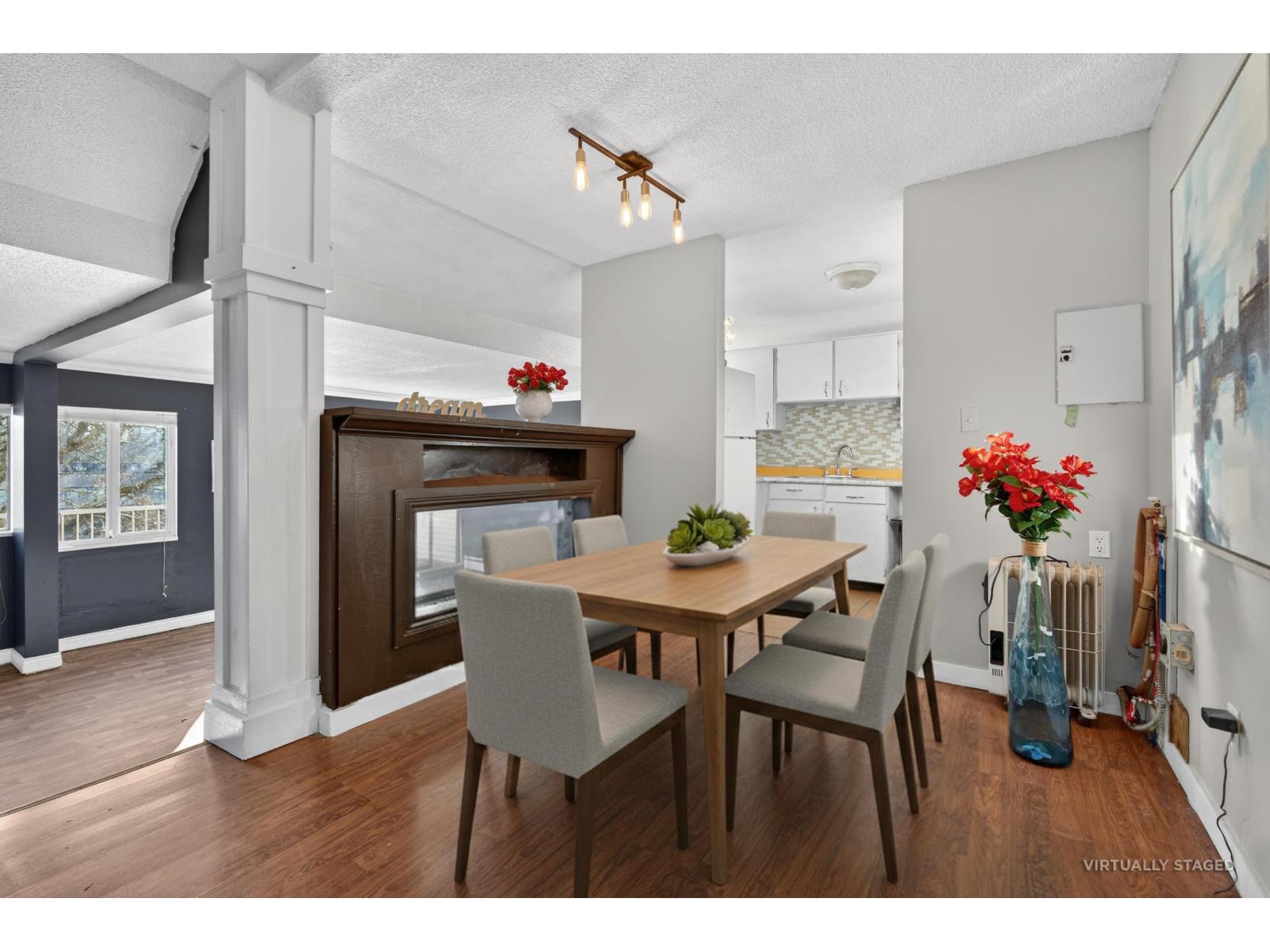 44 17706 60 AVENUE, Surrey, British Columbia