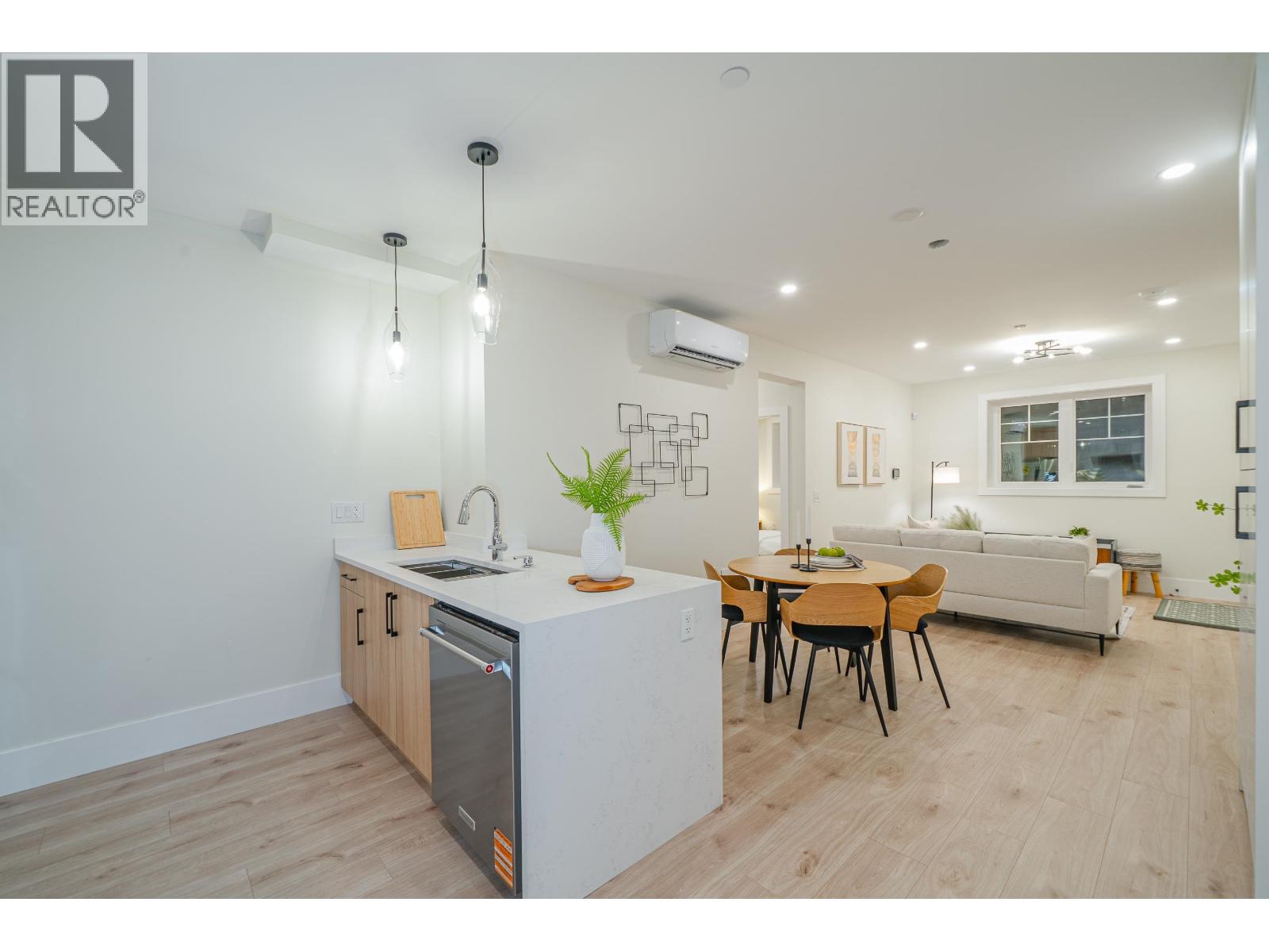 7813 Shaughnessy Street, Vancouver, British Columbia  V6P 3X7 - Photo 10 - R3082346