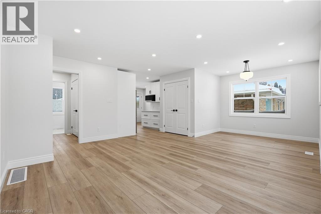 11 Hamilton Drive, Guelph/eramosa, Ontario  N1E 0N9 - Photo 13 - 40799185