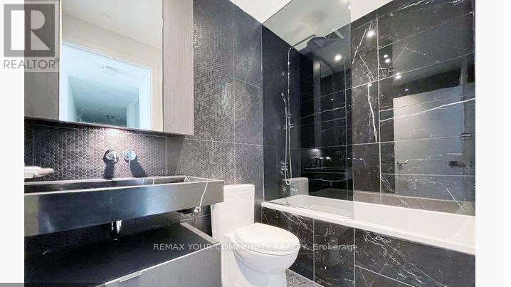 2503 - 11 Yorkville Avenue W, Toronto, Ontario  M4W 1L2 - Photo 19 - C12728156