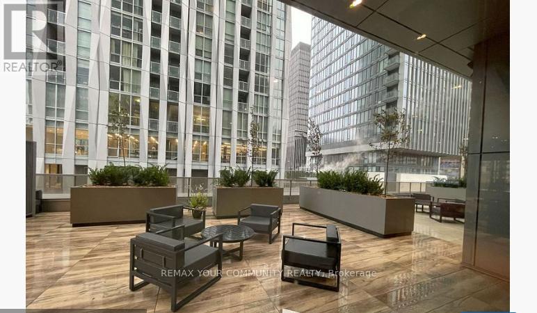 2503 - 11 Yorkville Avenue W, Toronto, Ontario  M4W 1L2 - Photo 8 - C12728156