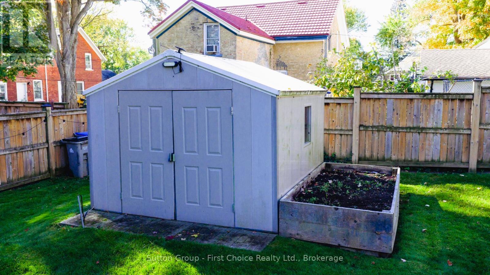 54 Waterloo Street, West Perth, Ontario N0K 1N0 - Photo 10 - X12464923