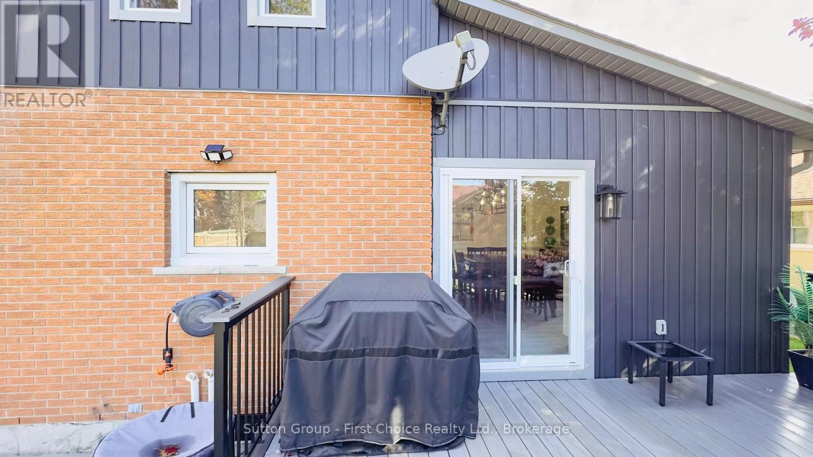 54 Waterloo Street, West Perth, Ontario N0K 1N0 - Photo 50 - X12464923