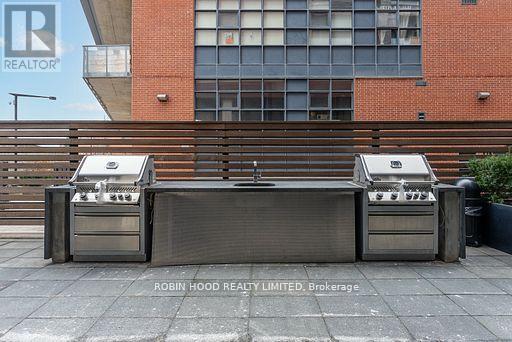 511 - 383 Sorauren Avenue, Toronto, Ontario  M6R 0A4 - Photo 32 - W12728136