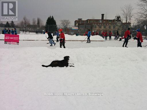 511 - 383 Sorauren Avenue, Toronto, Ontario  M6R 0A4 - Photo 33 - W12728136