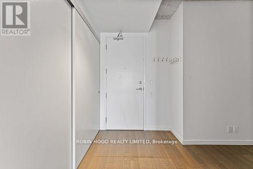 511 - 383 Sorauren Avenue, Toronto, Ontario  M6R 0A4 - Photo 4 - W12728136