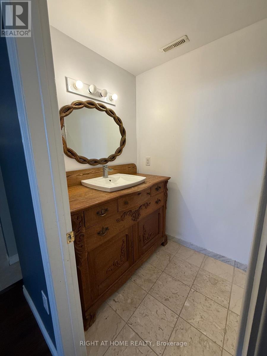 11544 Guelph Line, Milton, Ontario  L0P 1B0 - Photo 9 - W12728144