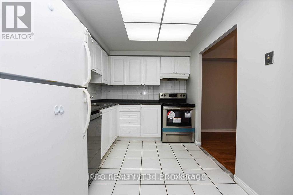 1814 - 135 Hillcrest Avenue, Mississauga, Ontario  L5B 4B1 - Photo 13 - W12728152