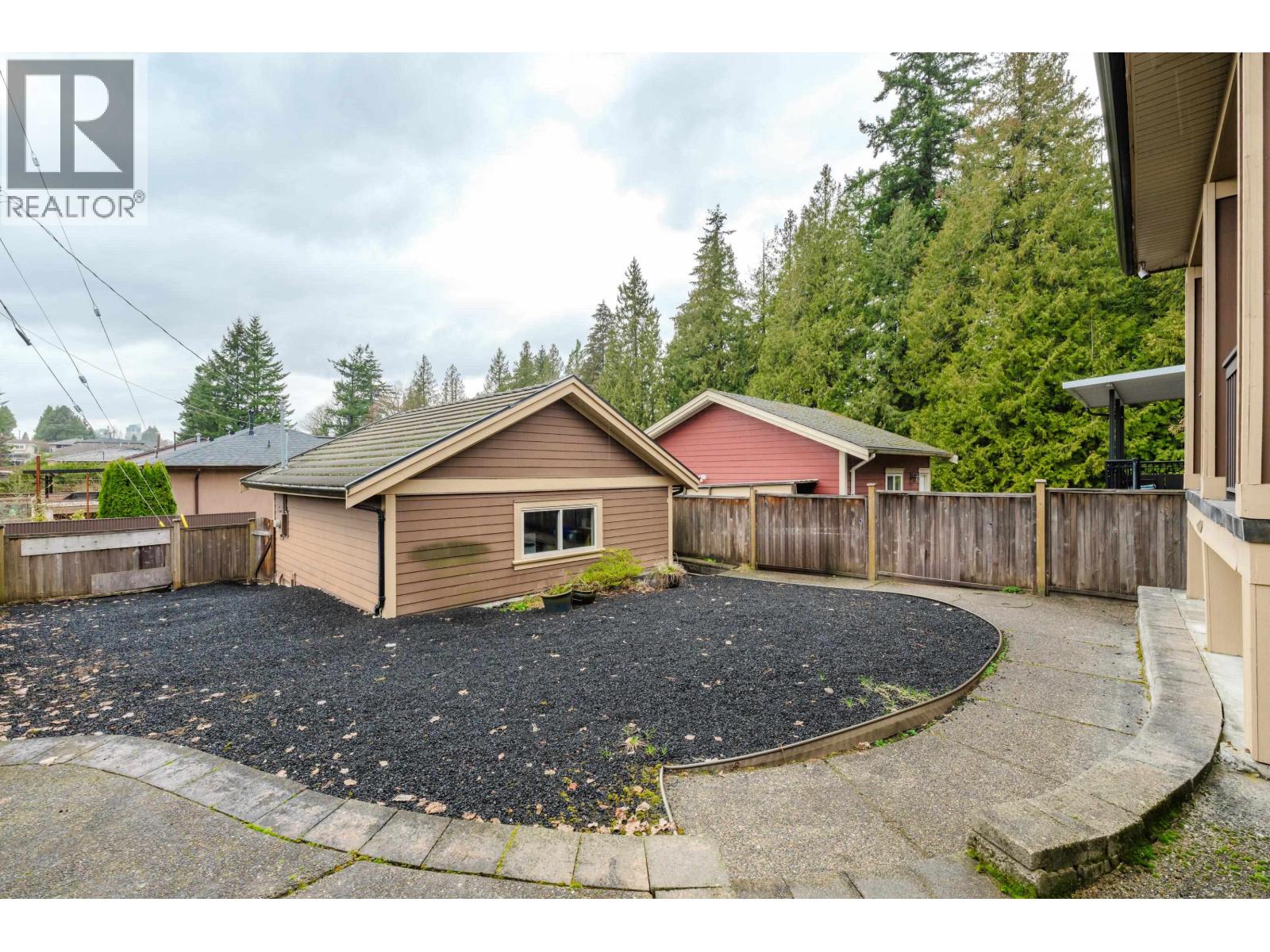 7307 2nd Street, Burnaby, British Columbia  V3N 3P9 - Photo 31 - R3082752