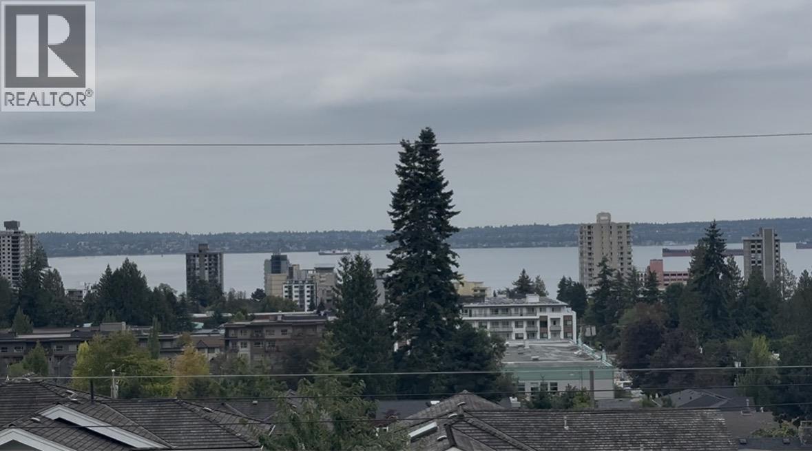 2175 Lawson Avenue, West Vancouver, British Columbia  V7V 2E1 - Photo 2 - R3081448