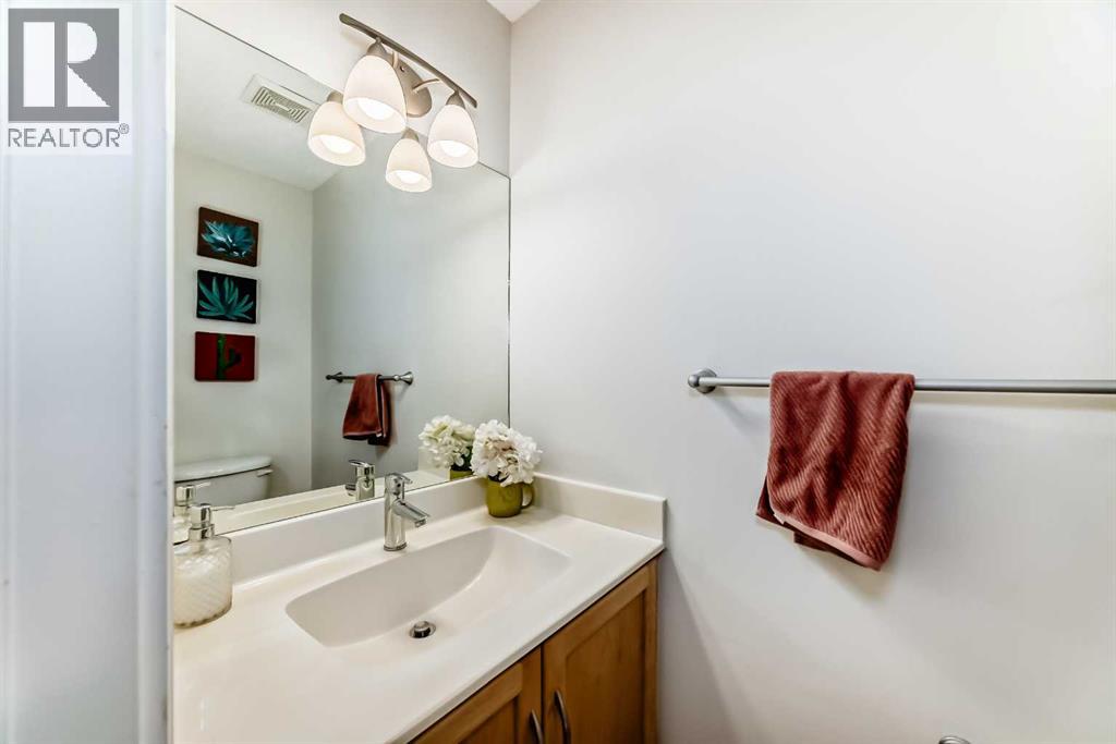 257, 66 Glamis Green Sw, Calgary, Alberta  T3E 6V1 - Photo 21 - A2277972
