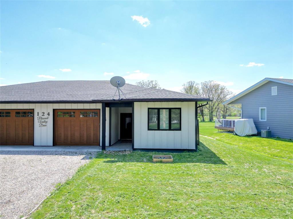 B 124 Pleasant Valley Drive, Pelican Lake, Manitoba