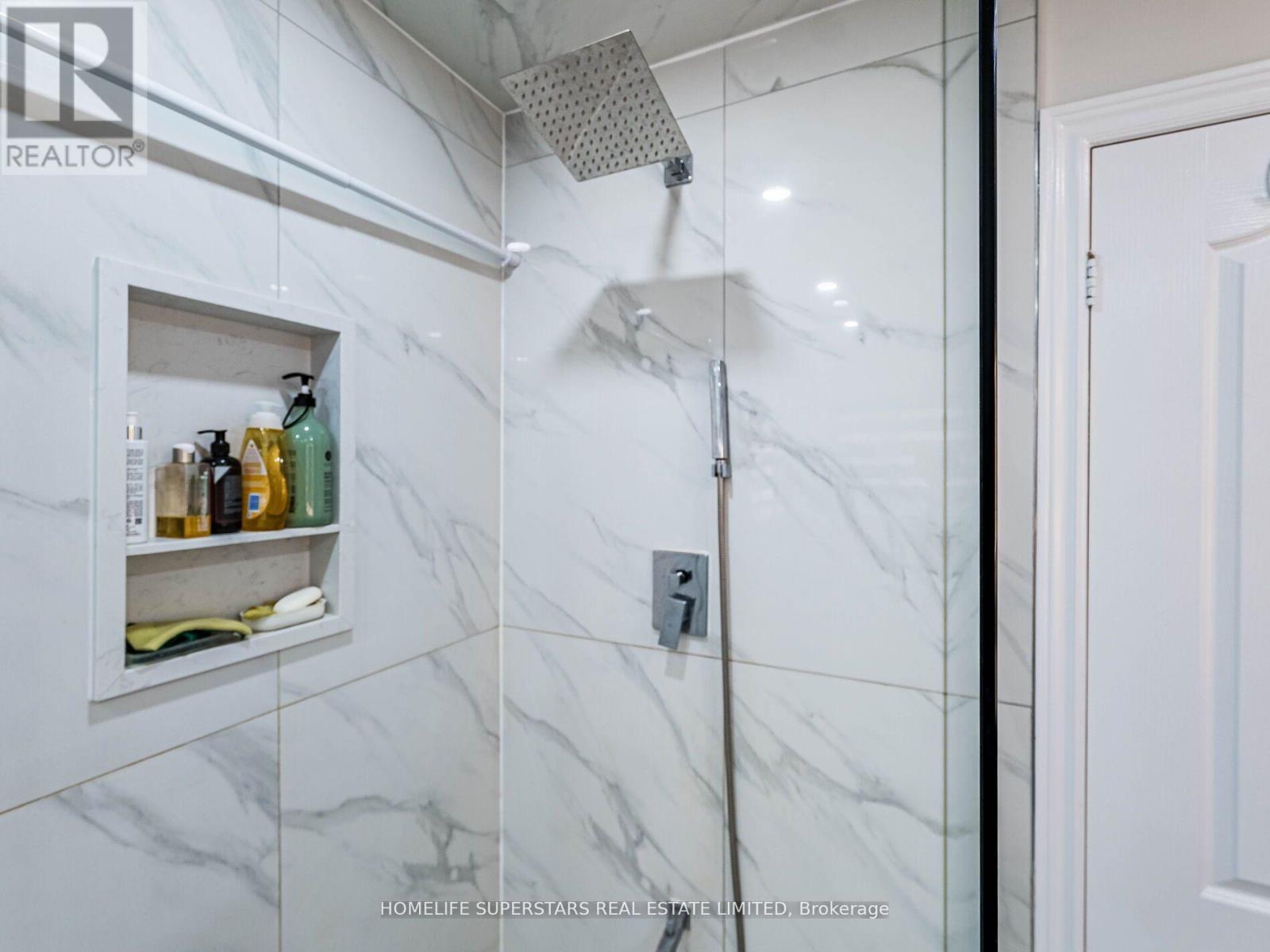 13 Wallaby Way, Brampton, Ontario  L6R 3G1 - Photo 11 - W12728160