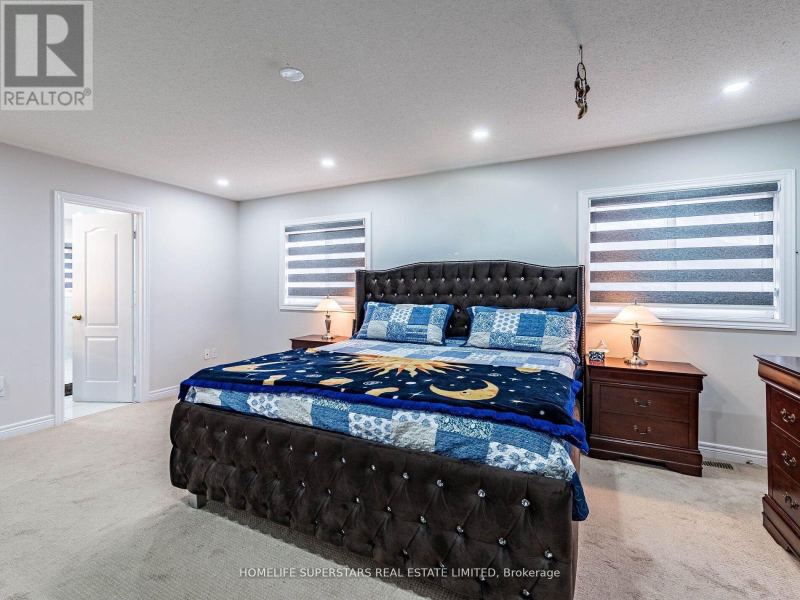 13 Wallaby Way, Brampton, Ontario  L6R 3G1 - Photo 14 - W12728160