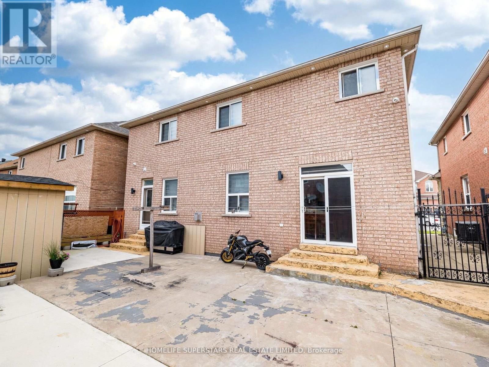 13 Wallaby Way, Brampton, Ontario  L6R 3G1 - Photo 29 - W12728160