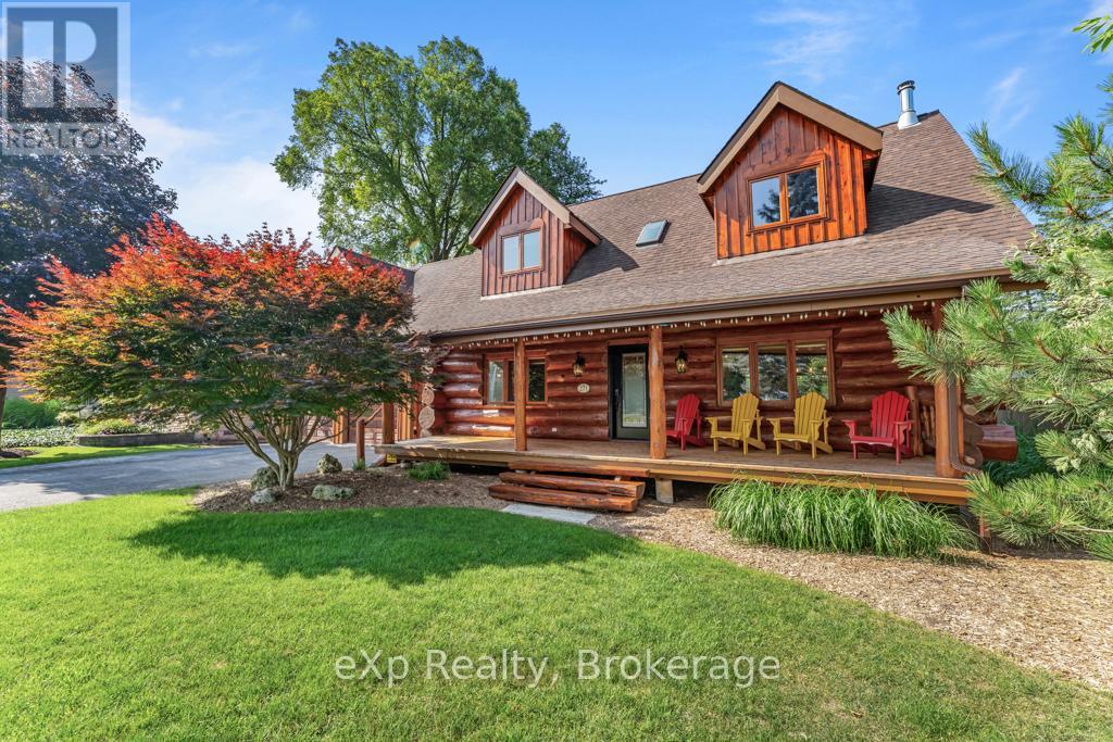 271 Bay Street, Saugeen Shores, Ontario  N0H 2L0 - Photo 3 - X12728184