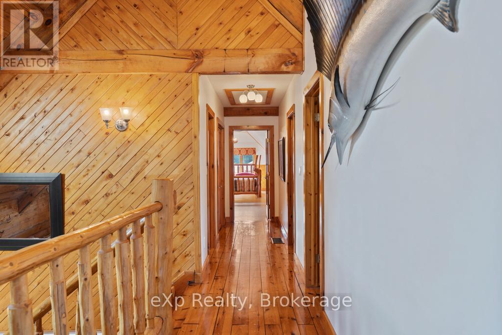 271 Bay Street, Saugeen Shores, Ontario  N0H 2L0 - Photo 36 - X12728184