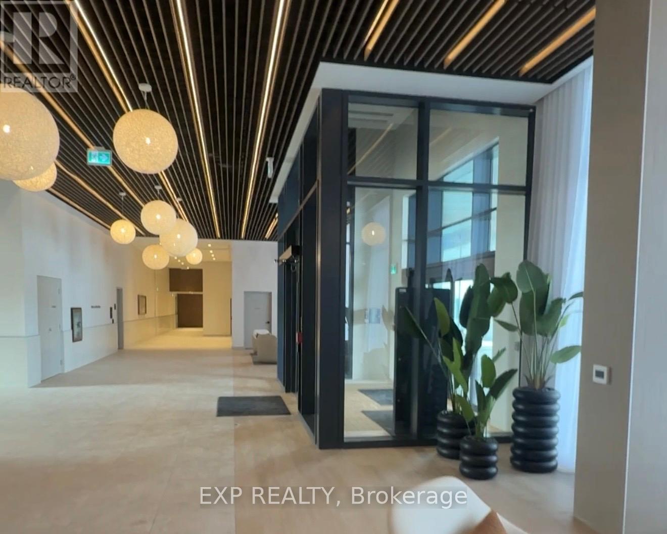 926 - 15 Skyridge Drive, Brampton, Ontario  L6P 4S3 - Photo 4 - W12728166