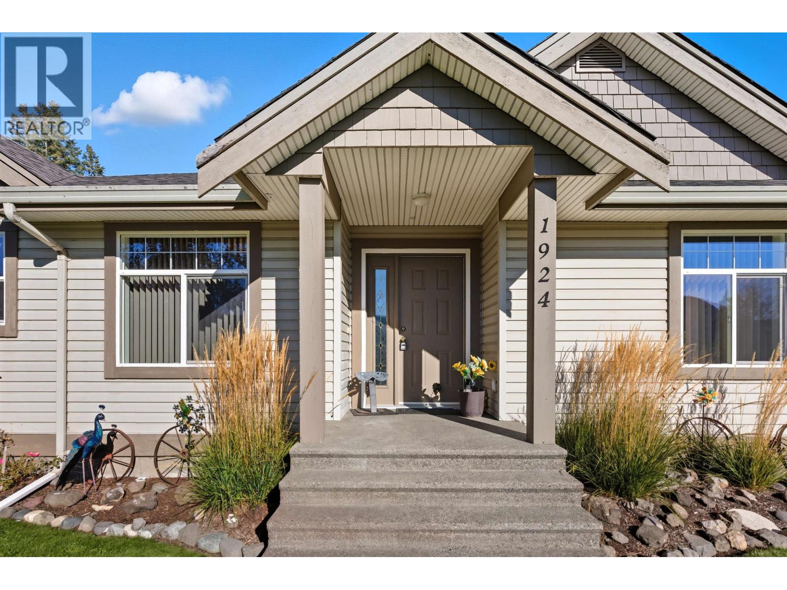 1924 Hamel Road, Williams Lake, British Columbia  V2G 5G8 - Photo 5 - R3057603