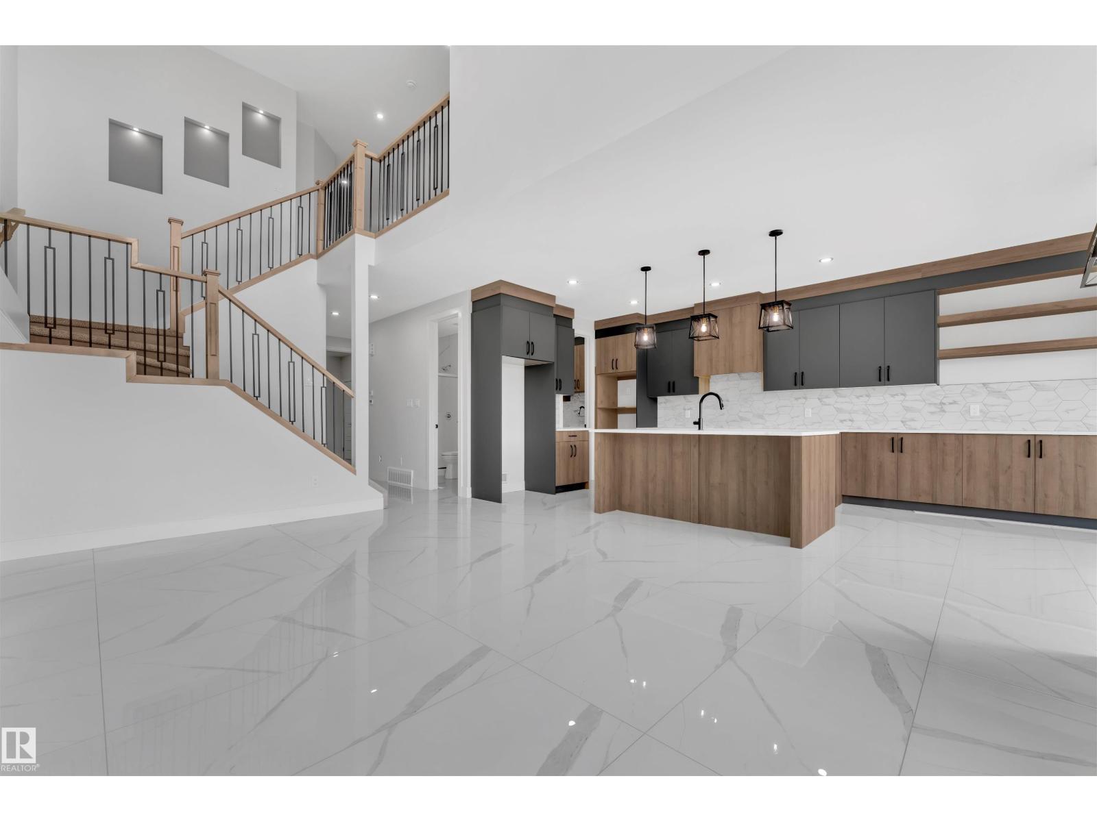 22835 80 Av Nw, Edmonton, Alberta  T5T 7X8 - Photo 2 - E4469720