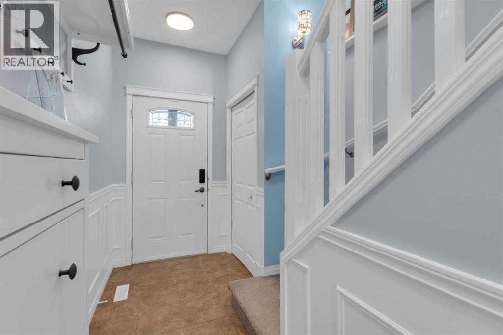 605, 620 Luxstone Landing Sw, Airdrie, Alberta  T4B 0B6 - Photo 3 - A2279661