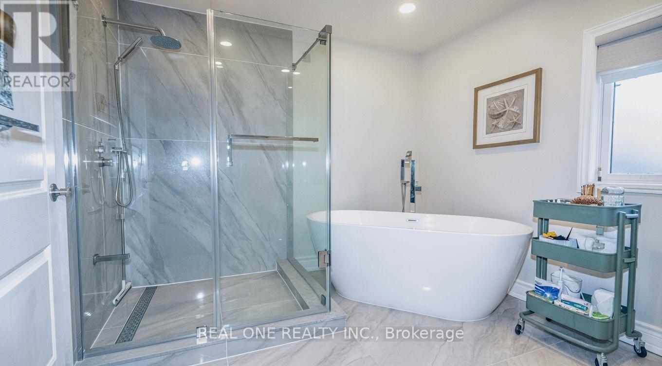 77 Leitchcroft Crescent E, Markham, Ontario  L3T 7T9 - Photo 14 - N12707396