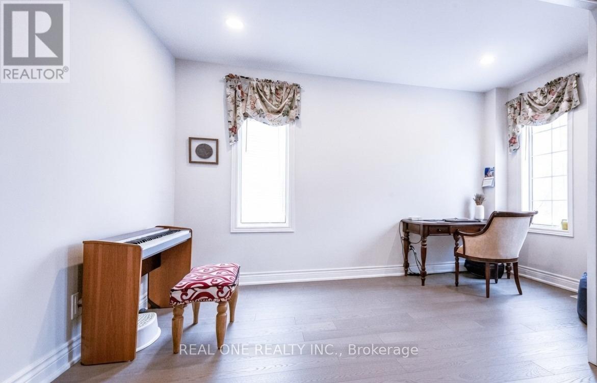 77 Leitchcroft Crescent E, Markham, Ontario  L3T 7T9 - Photo 17 - N12707396