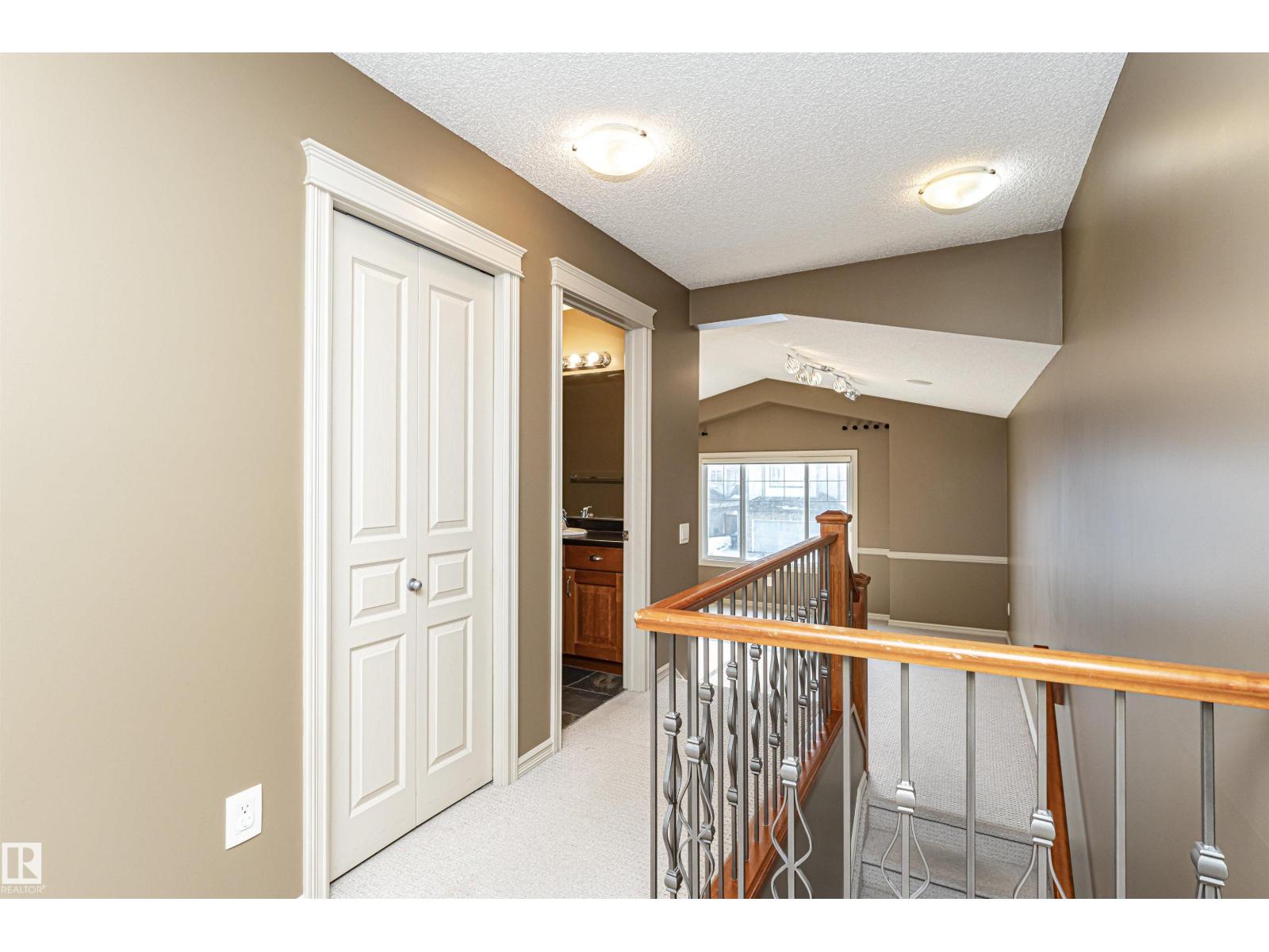 1612 Lacombe Ct Nw, Edmonton, Alberta  T6R 3T4 - Photo 27 - E4471054