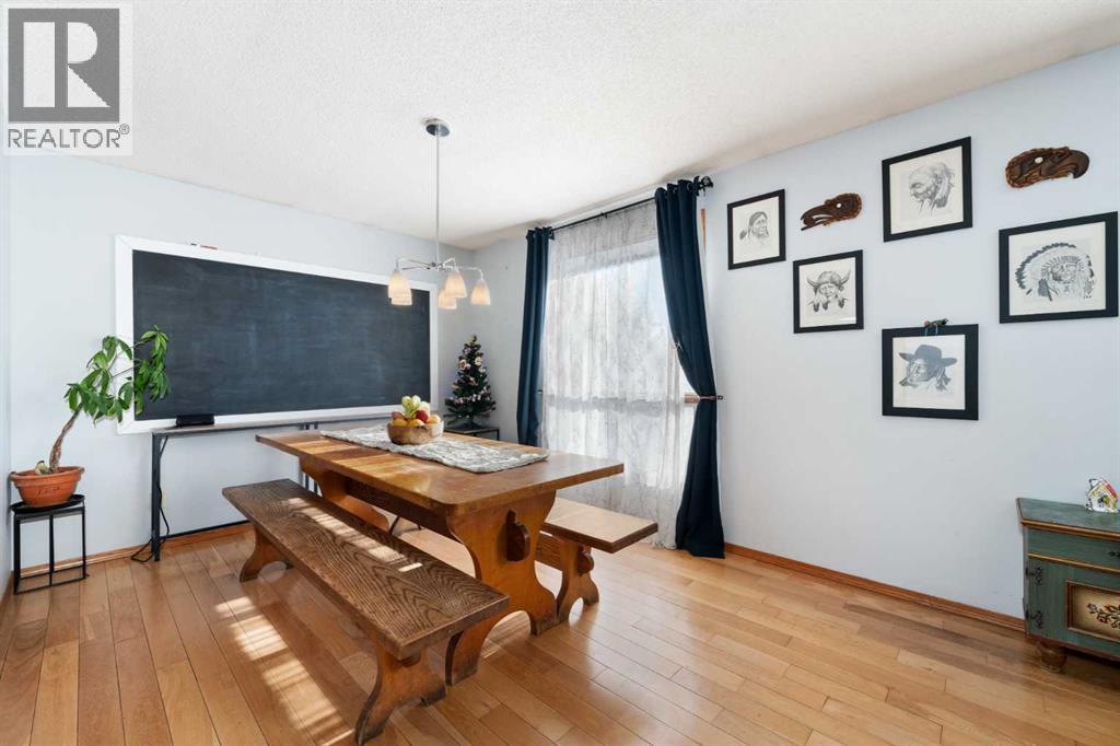 24 Brentwood Drive, Strathmore, Alberta  T1P 1G3 - Photo 7 - A2273871