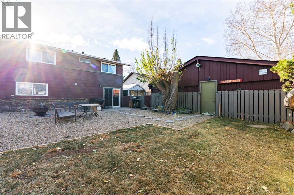 24 Brentwood Drive, Strathmore, Alberta  T1P 1G3 - Photo 32 - A2273871