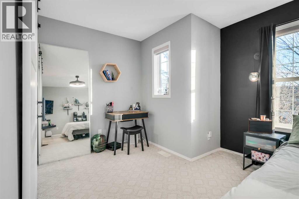 165 Everstone Drive Sw, Calgary, Alberta  T2Y 4P8 - Photo 17 - A2280953