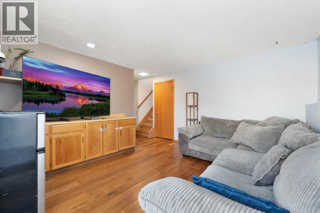 24 Brentwood Drive, Strathmore, Alberta  T1P 1G3 - Photo 21 - A2273871