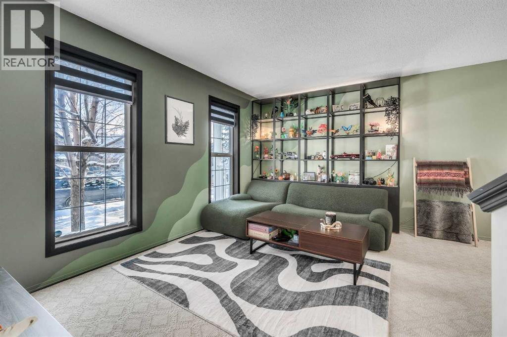 165 Everstone Drive Sw, Calgary, Alberta  T2Y 4P8 - Photo 2 - A2280953