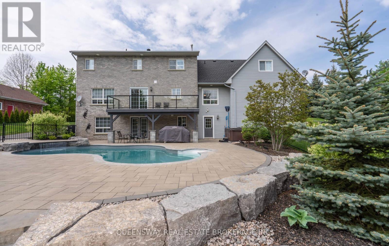 1841 Forest Valley Drive, Innisfil, Ontario  L9S 4A4 - Photo 32 - N12728214