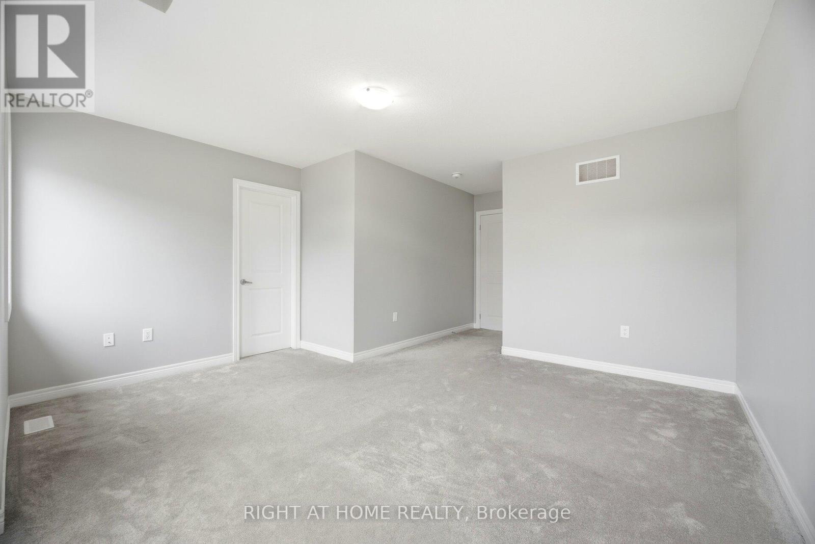 145 Sonoma Lane, Hamilton, Ontario  L8E 0J9 - Photo 13 - X12728216