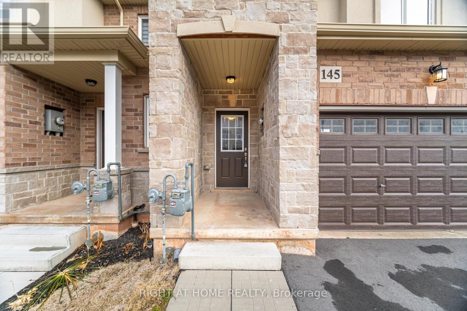 145 Sonoma Lane, Hamilton, Ontario  L8E 0J9 - Photo 2 - X12728216