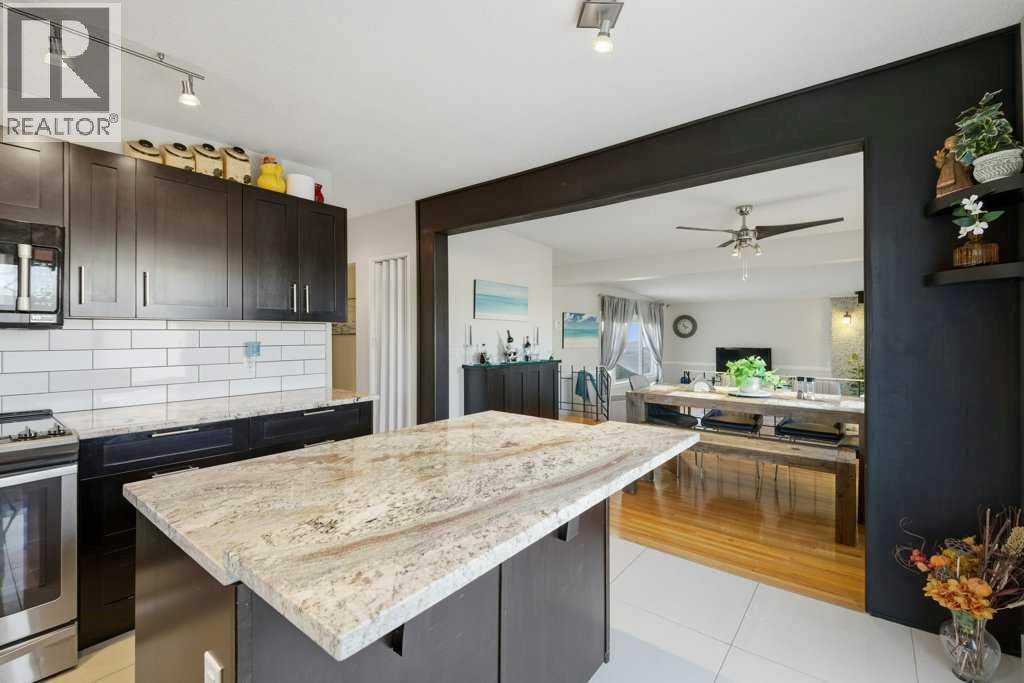 524 Hunterplain Hill Nw, Calgary, Alberta  T2K 4L7 - Photo 14 - A2280760